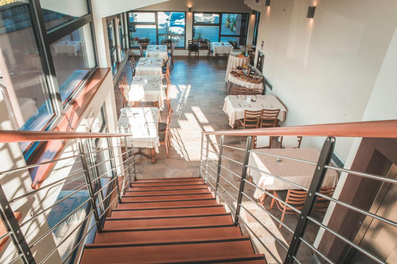 Hotel Ai Cjastinars Sant'Antonio  Buitenkant foto