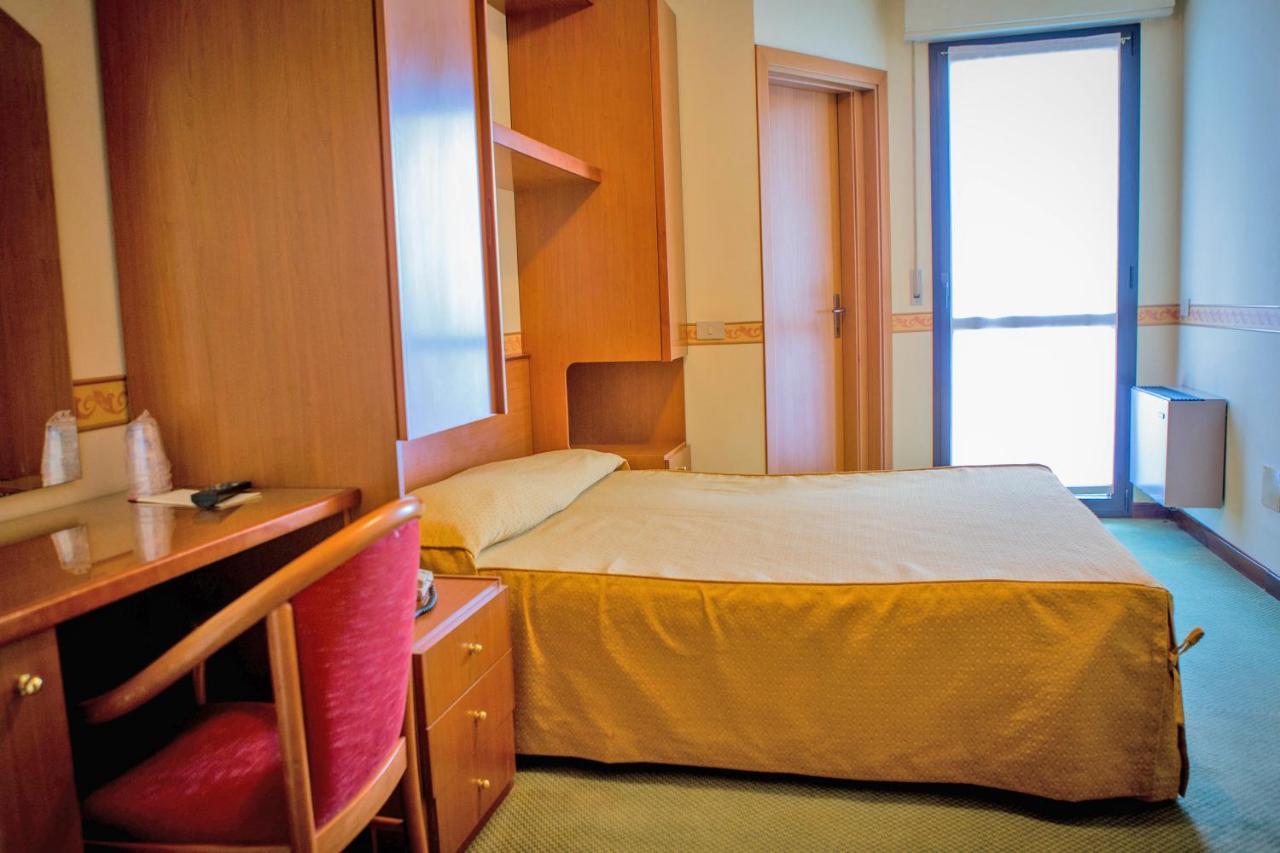 Hotel Ai Cjastinars Sant'Antonio  Buitenkant foto